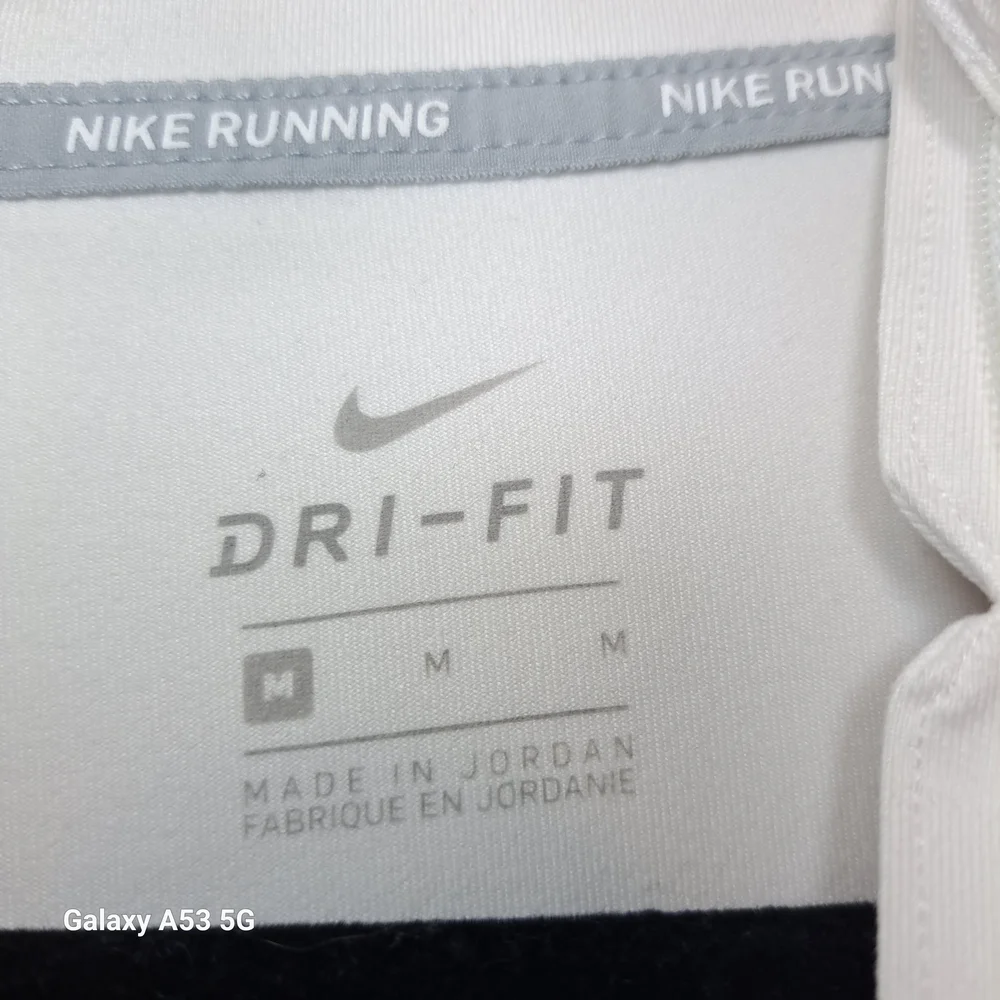 Nike Cream Long Sleeve Top